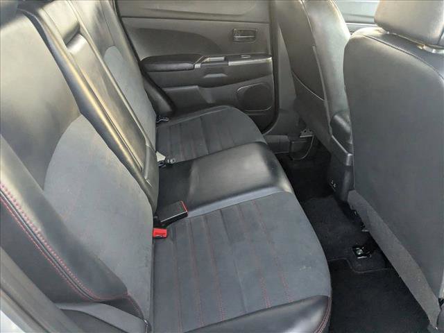 Used 2024 Mitsubishi Outlander Sport AWD image 19