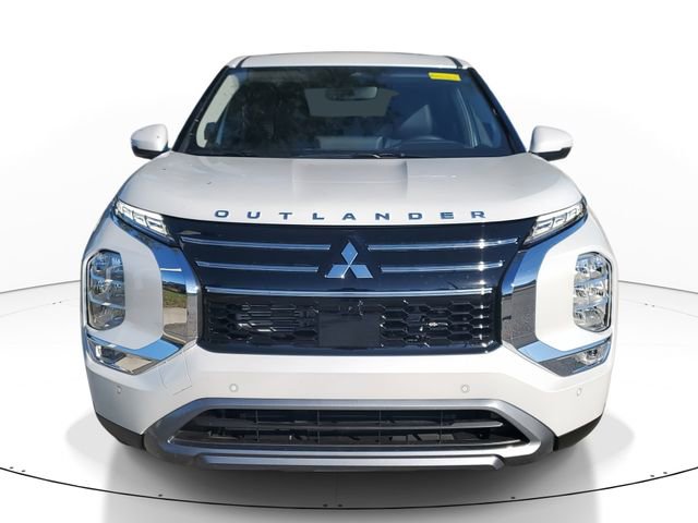 New 2026 Mitsubishi Outlander SE FWD image 2