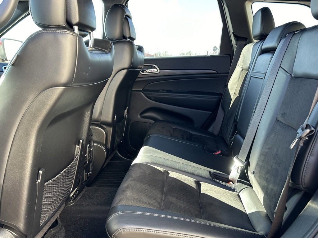 Used 2022 Jeep Grand Cherokee Laredo X image 11