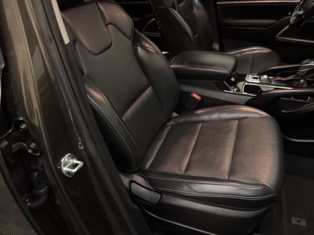 Certified 2024 Kia Telluride S FWD image 24