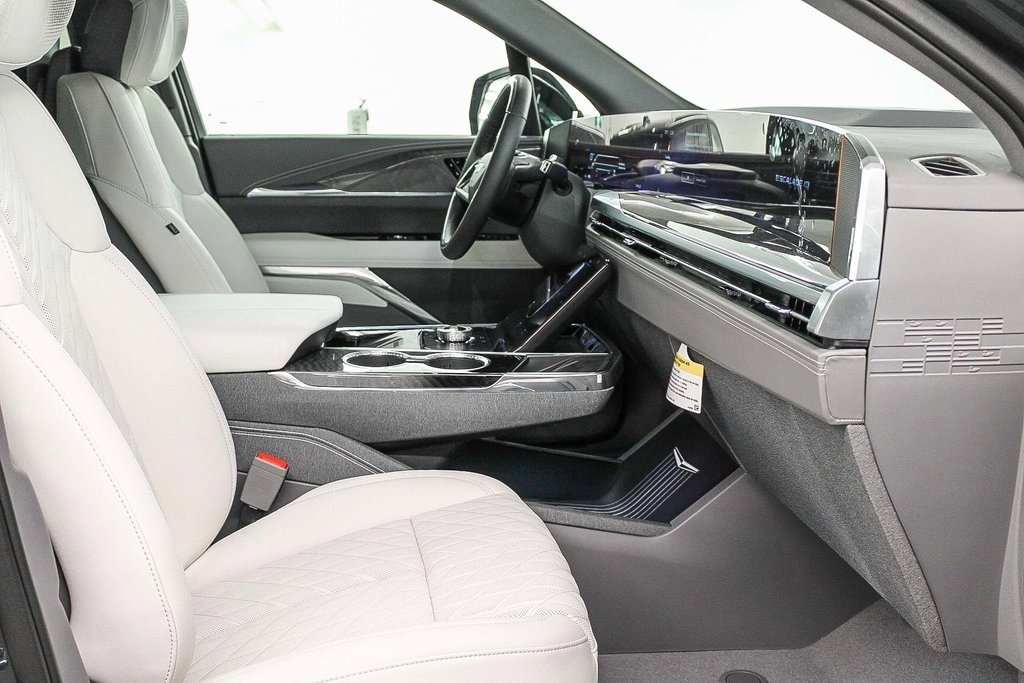 New 2026 Cadillac Escalade IQ Luxury 1 image 19