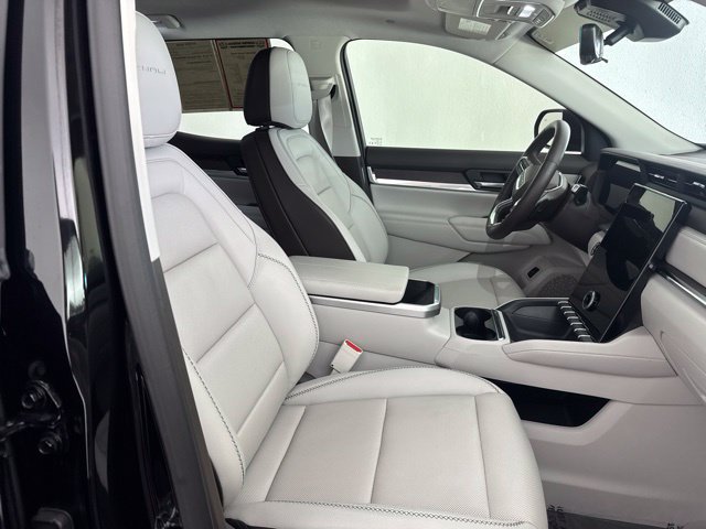 Used 2026 GMC Terrain Denali AWD/4WD image 23