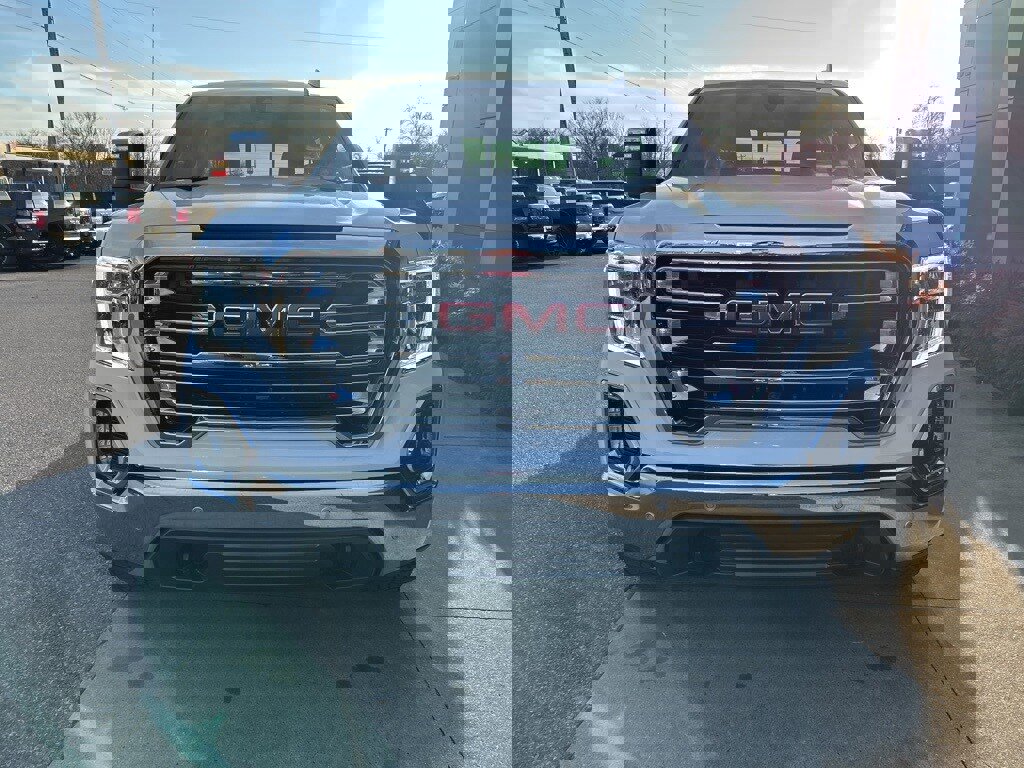 Used 2021 GMC Sierra 1500 SLT w/ SLT Premium Plus Package image 3