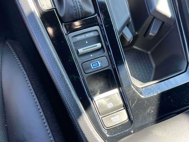 Used 2025 Honda Accord Sport image 32