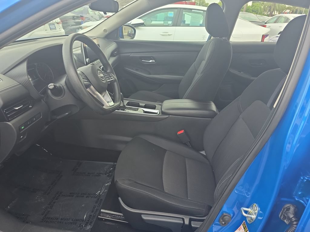 Used 2024 Nissan Sentra SV FWD image 9