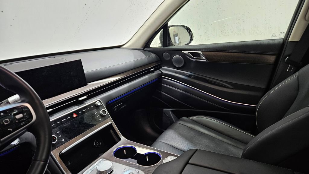 Used 2025 Genesis GV80 3.5T Advanced image 19