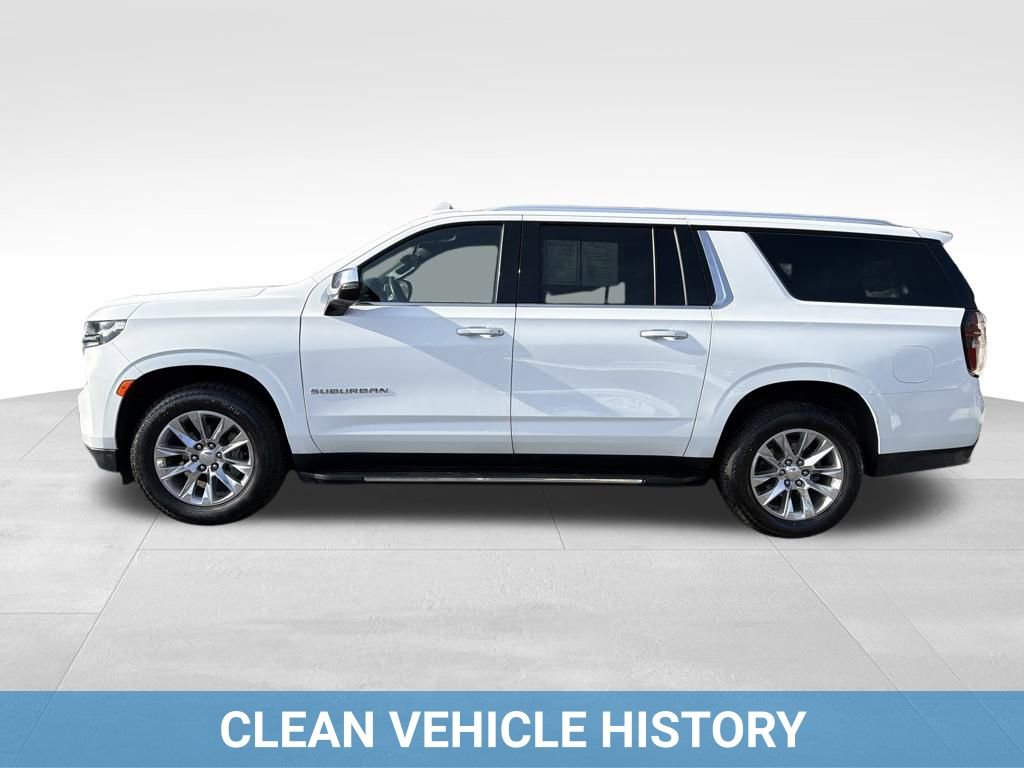 Used 2023 Chevrolet Suburban Premier image 3