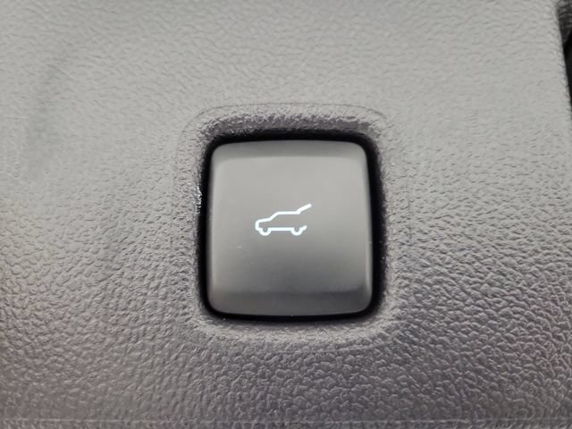 Used 2024 Ford Escape ST-Line w/ Tech Pack #1 AWD/4WD image 10
