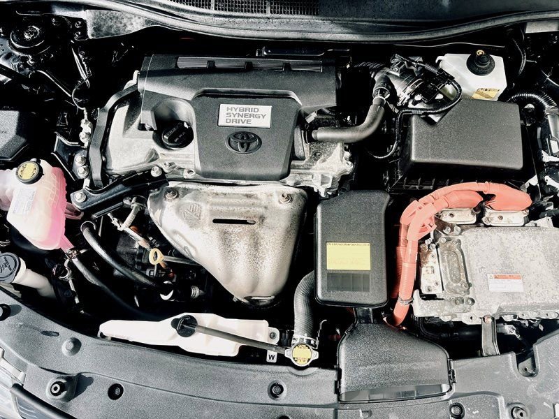 Used 2014 Toyota Camry SE w/ Moonroof Package image 17