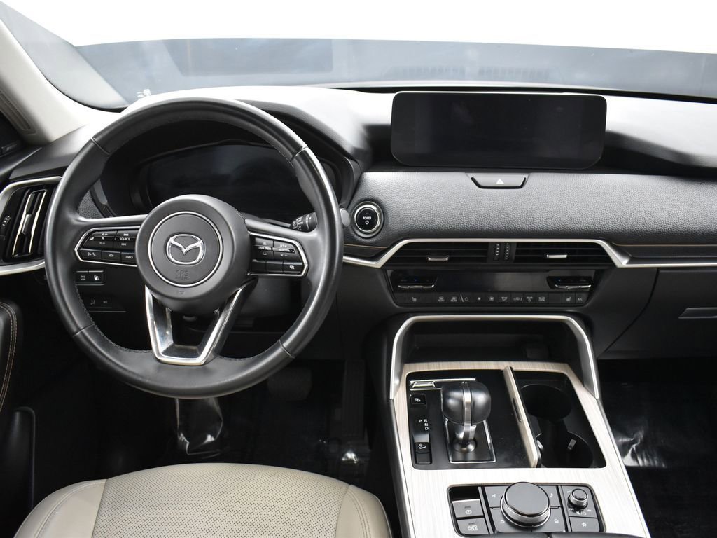 Used 2024 MAZDA CX-90 Plug-In Hybrid w/ Premium Pkg image 16
