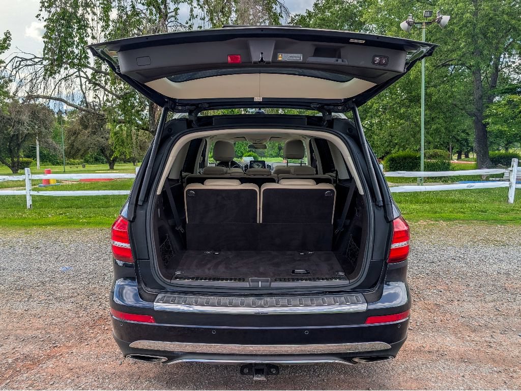 Used 2018 Mercedes-Benz GLS 450 4MATIC w/ Premium Package image 7