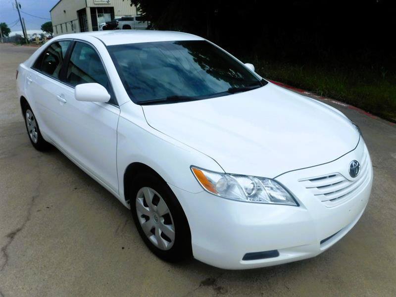 Used 2008 Toyota Camry LE FWD image 2