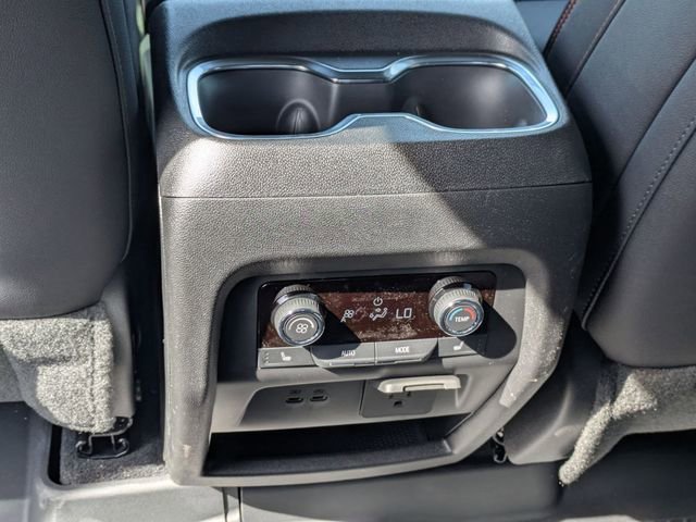 New 2026 Chevrolet Traverse RS image 31