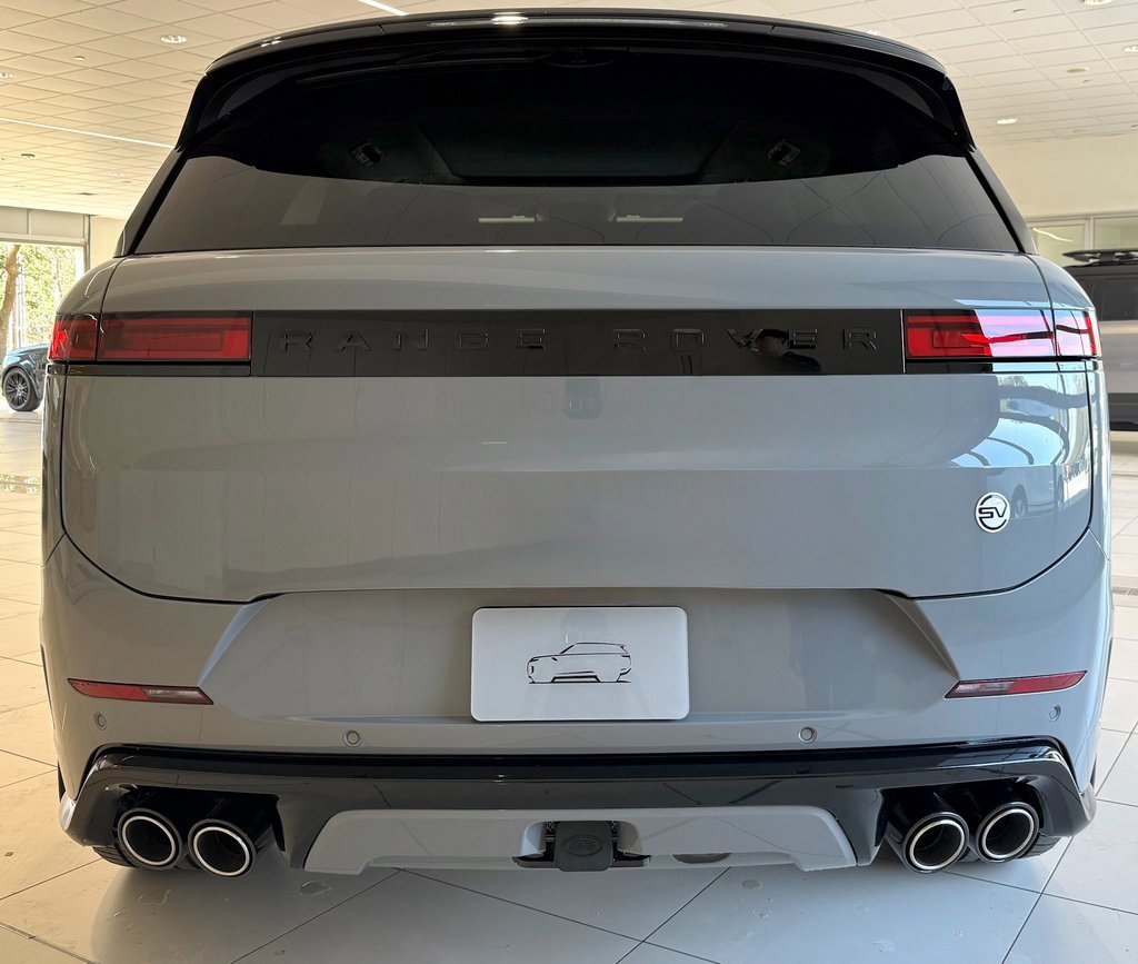 New 2025 Land Rover Range Rover Sport SV Edition Two image 6