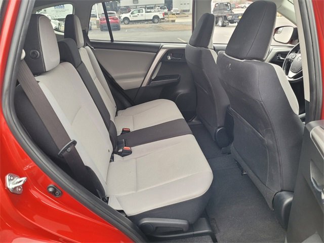 Used 2017 Toyota RAV4 XLE image 14