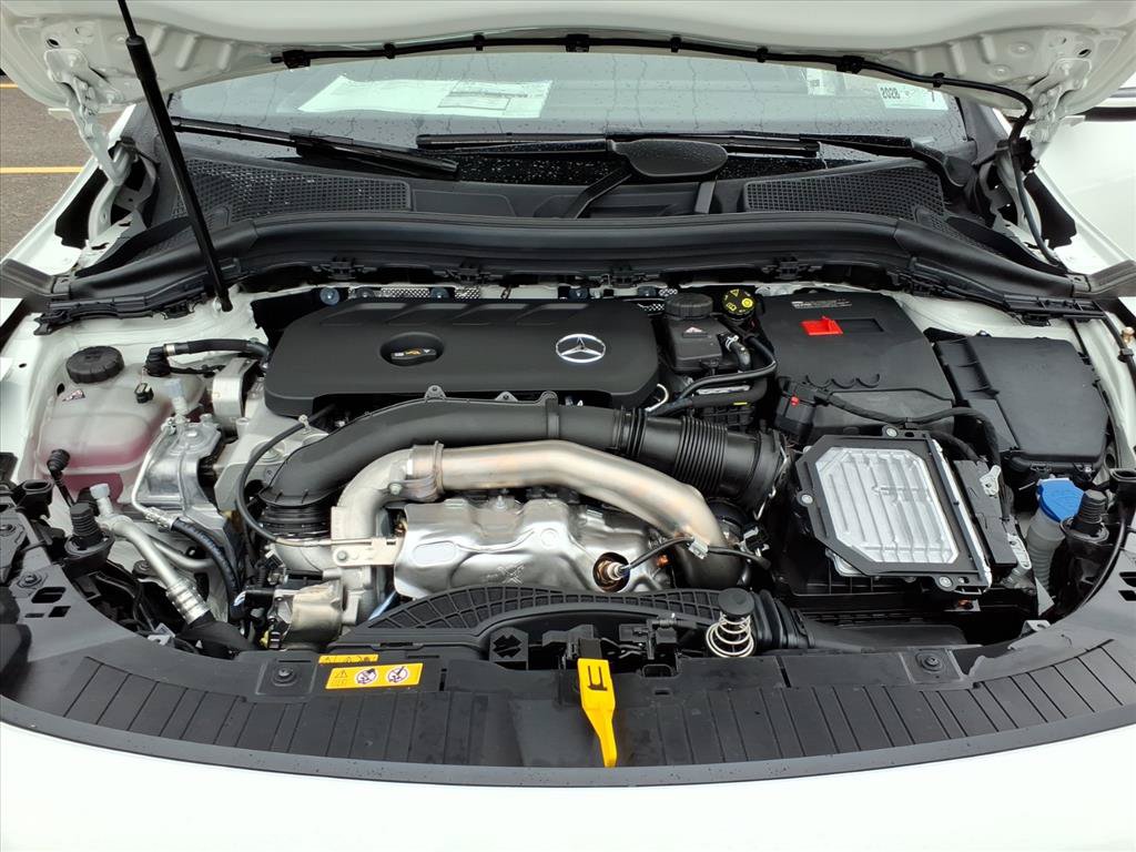 Used 2026 Mercedes-Benz GLA 250 4MATIC image 12