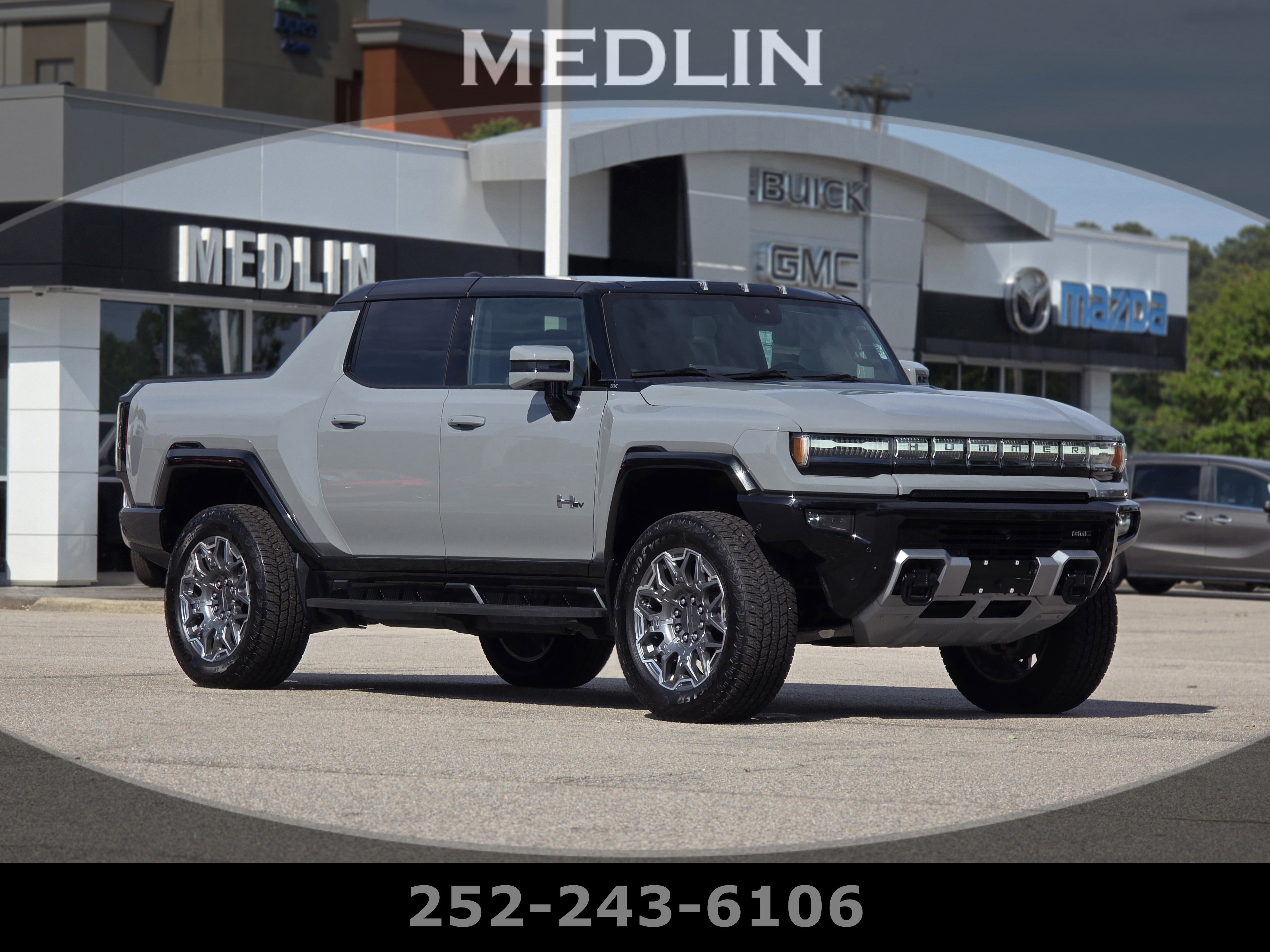 Used 2025 GMC Hummer EV 3X AWD/4WD image 1