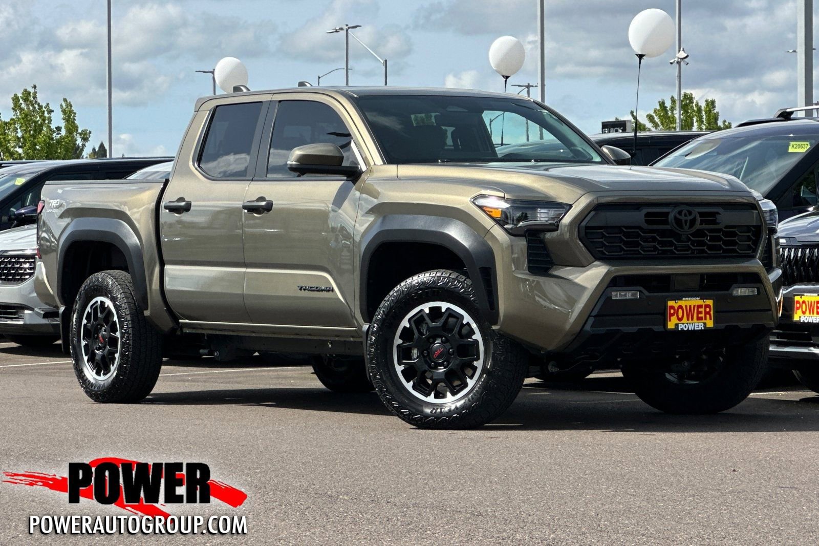 Used 2026 Toyota Tacoma TRD Off-Road w/ TRD Off Road Premium Package AWD/4WD image 1