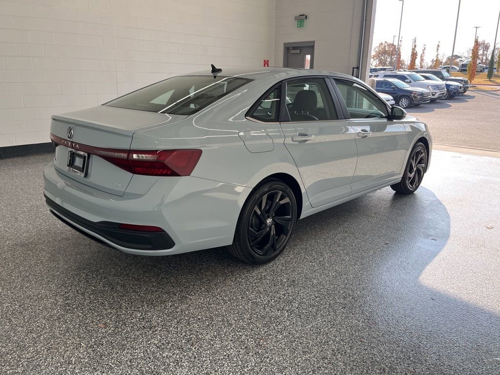 New 2026 Volkswagen Jetta SE image 5