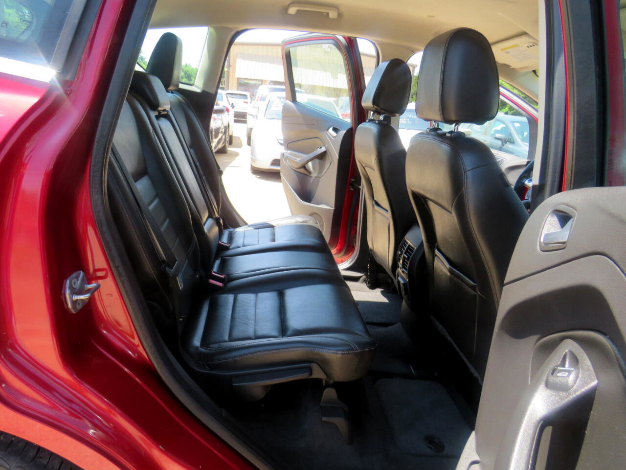 Used 2013 Ford C-MAX Energi SEL w/ Interior Protection Pkg image 23