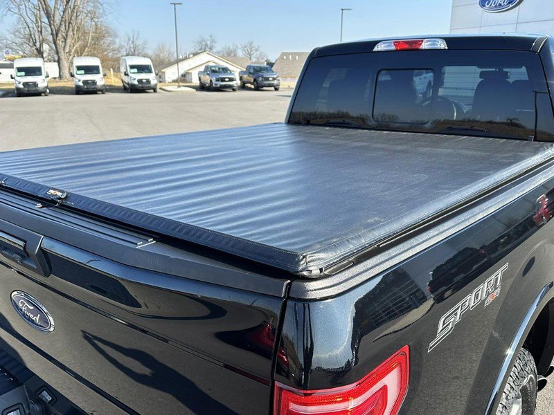 Used 2017 Ford F150 XLT w/ Equipment Group 302A Luxury image 4