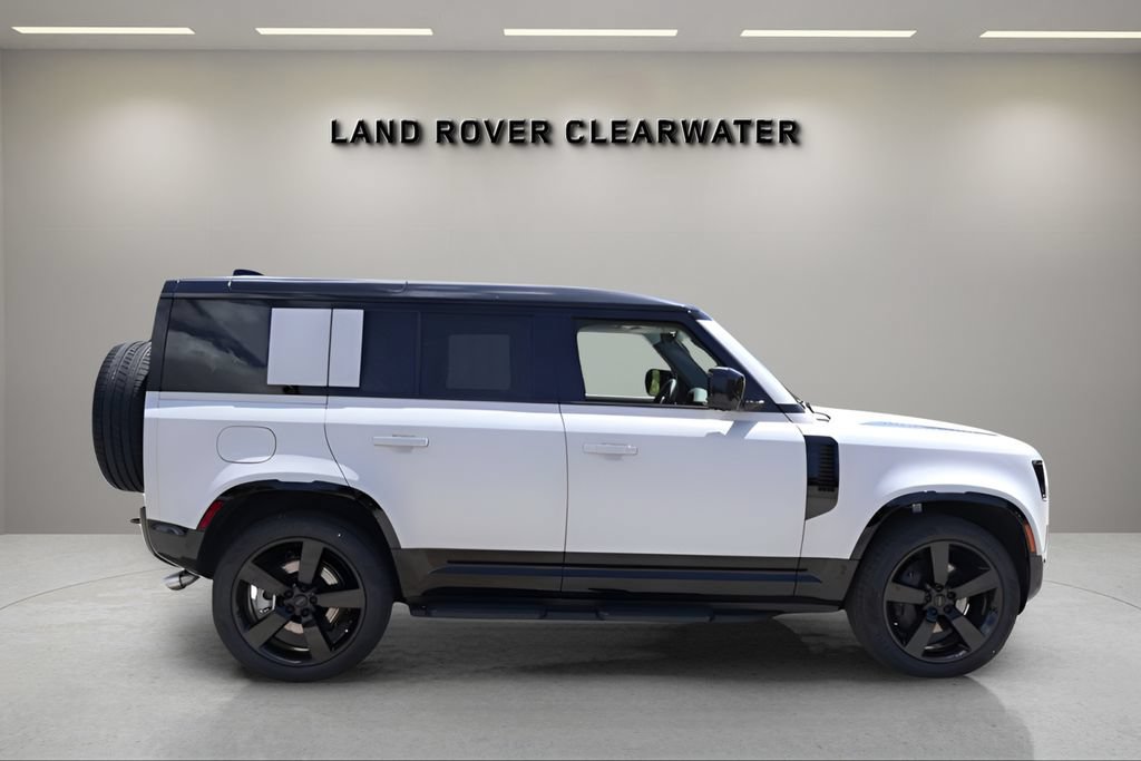 New 2026 Land Rover Defender 110 X-Dynamic SE AWD/4WD image 6