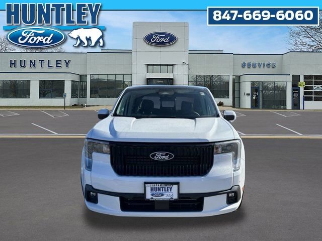 Used 2025 Ford Maverick Lobo image 3