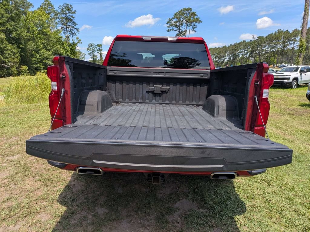 Used 2023 Chevrolet Silverado 1500 RST AWD/4WD image 13
