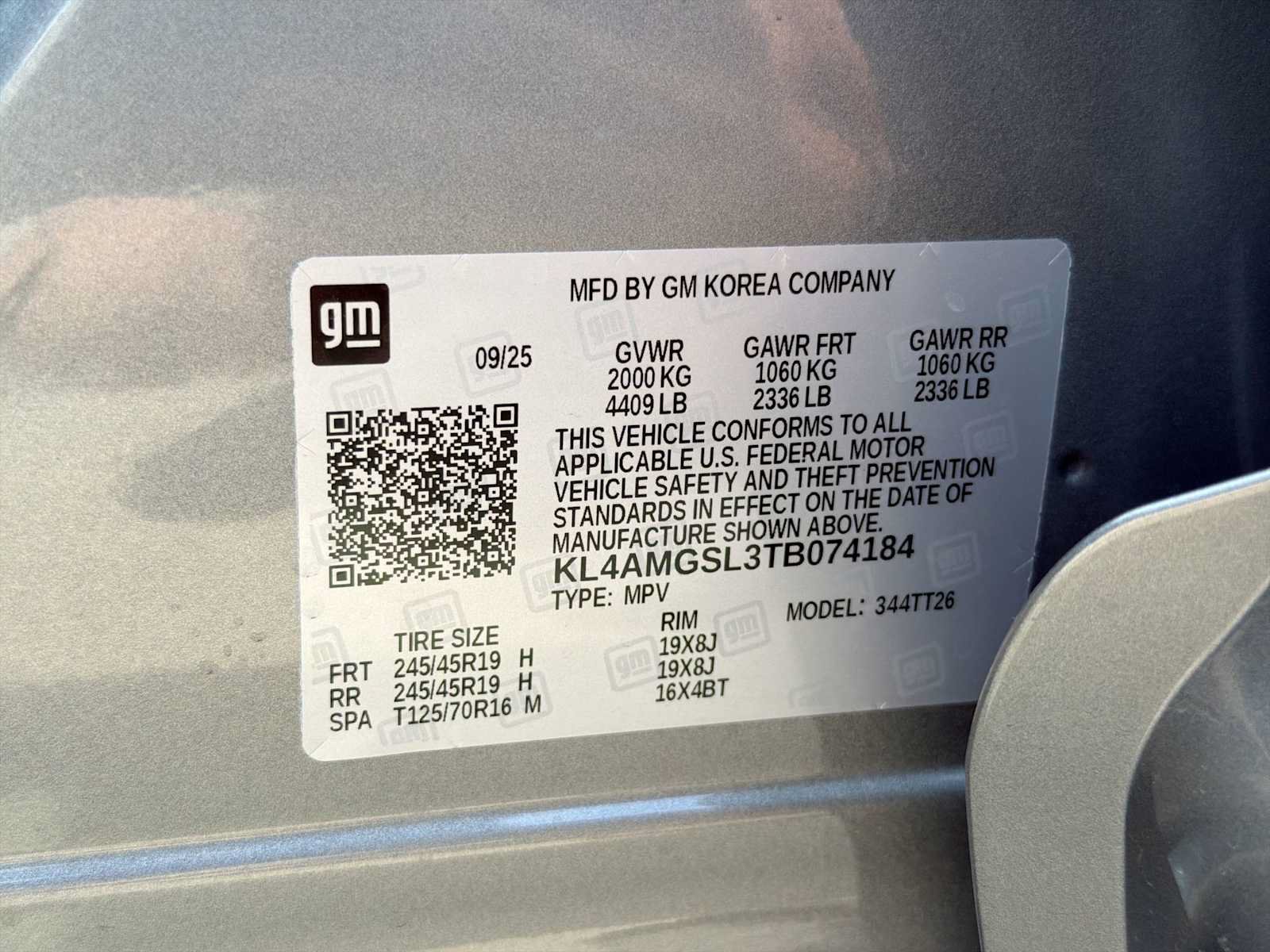 Used 2026 Buick Encore GX Avenir w/ Avenir Technology Package AWD/4WD image 31