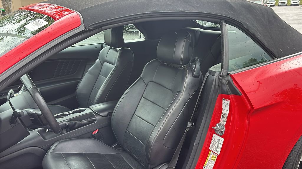Used 2015 Ford Mustang Premium RWD image 10