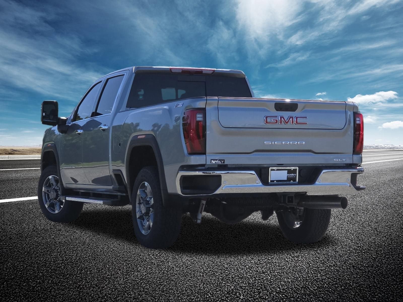 New 2026 GMC Sierra 2500 SLT image 19