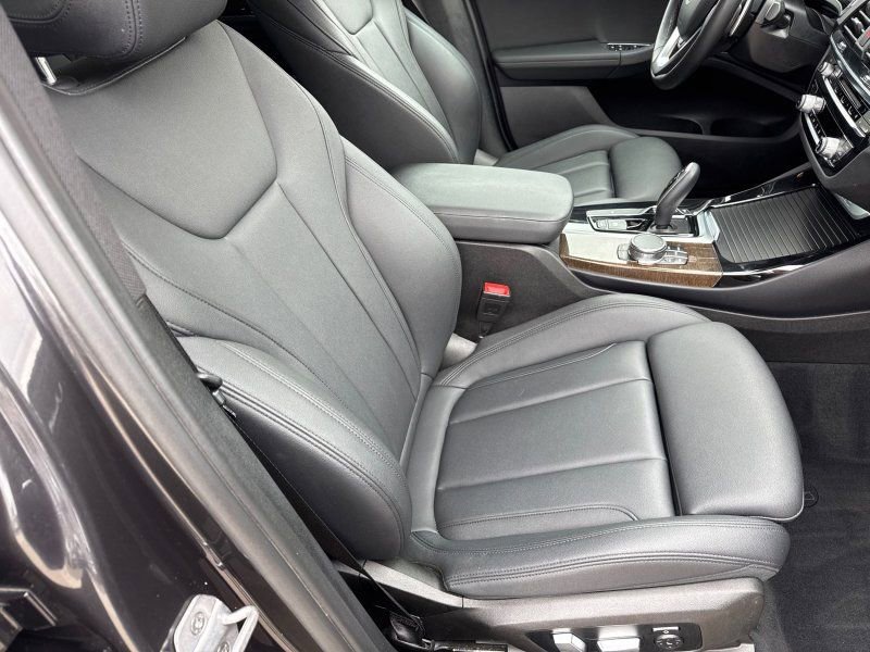 Used 2018 BMW X3 xDrive30i image 12