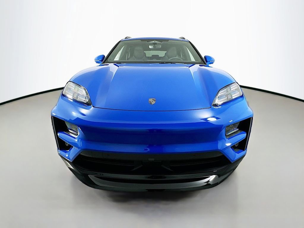 New 2026 Porsche Macan Turbo Electric image 6