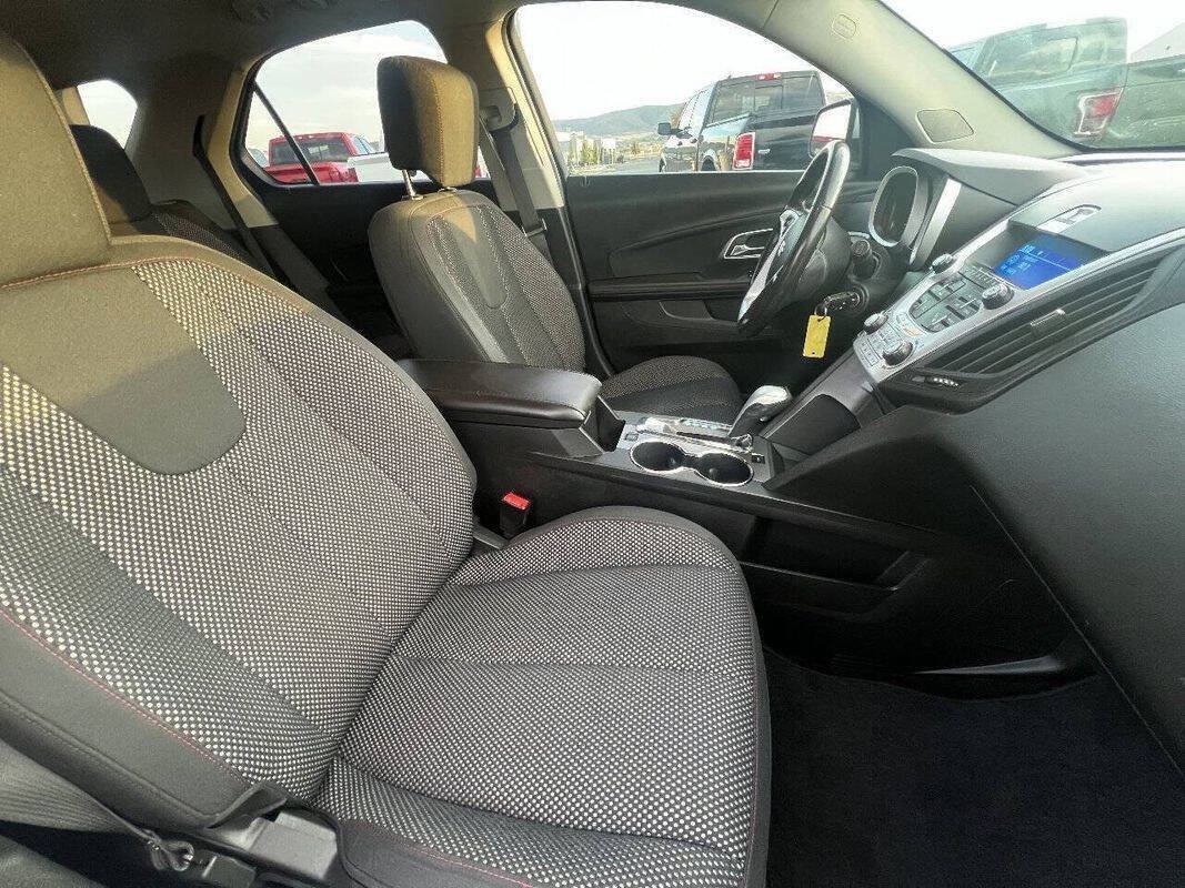 Used 2011 Chevrolet Equinox LT w/ Driver Convenience Package AWD/4WD image 7