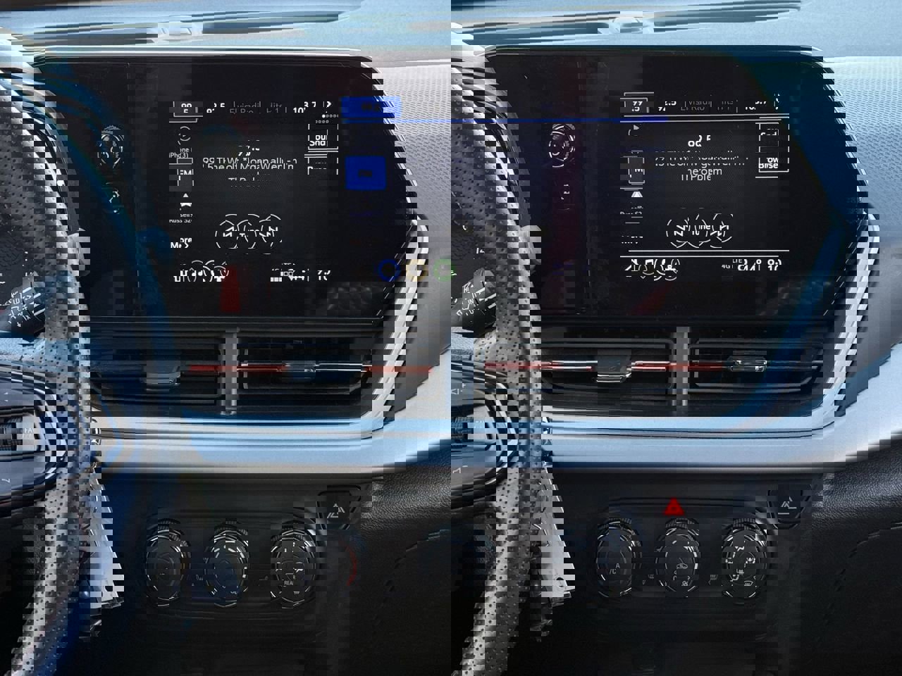 Certified 2024 Chevrolet Trax RS w/ Driver Confidence Package image 17