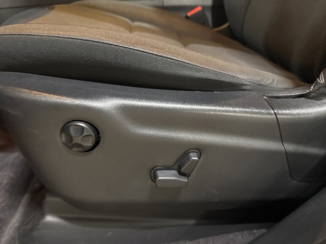 Used 2017 Jeep Grand Cherokee Laredo w/ Quick Order Package 23E image 21