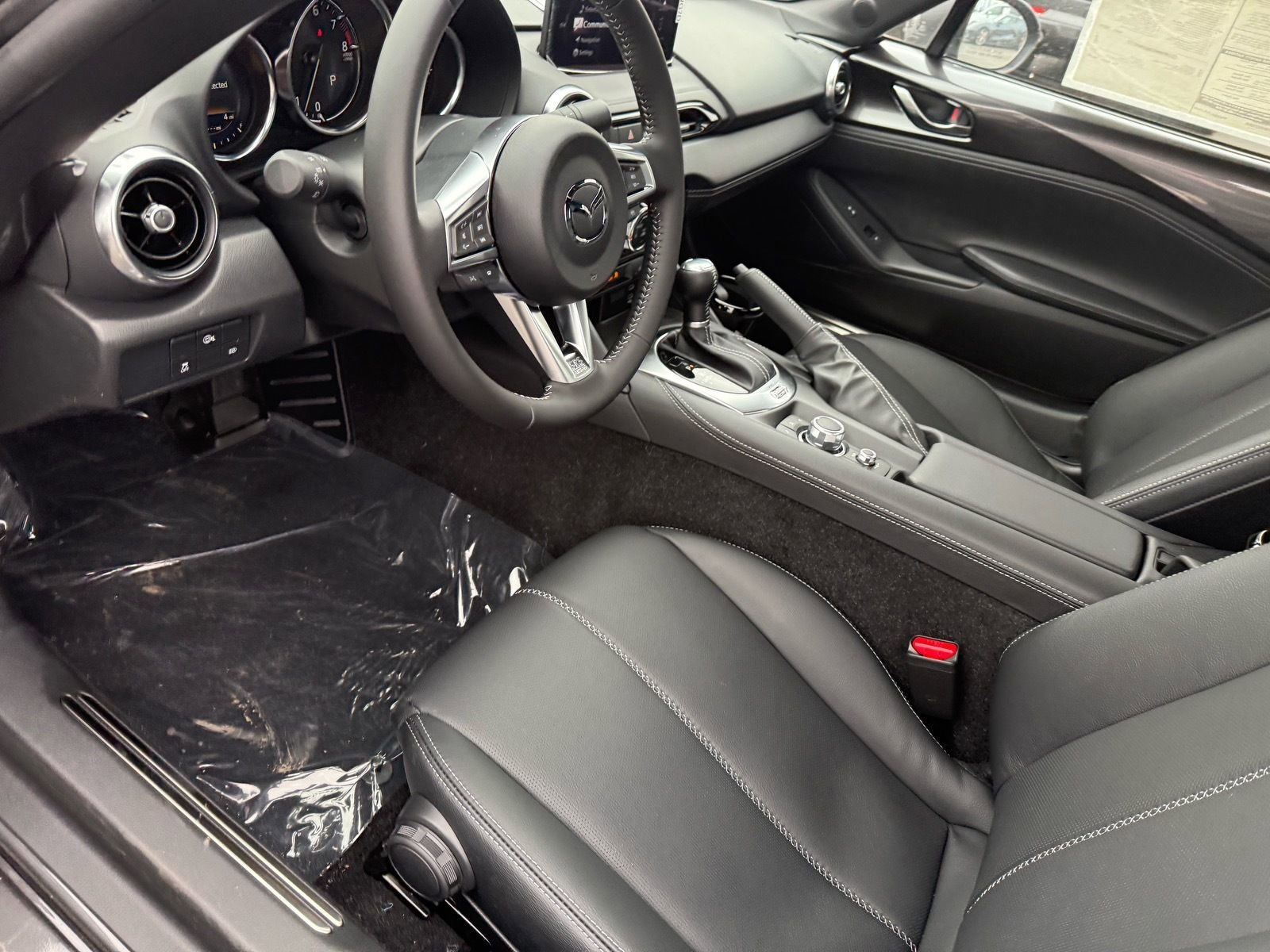 New 2025 MAZDA MX-5 Miata RF Grand Touring w/ Weather Package image 17