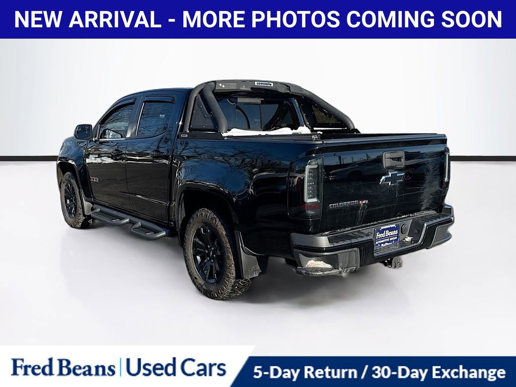Used 2018 Chevrolet Colorado Z71 w/ Z71 Midnight Edition image 6