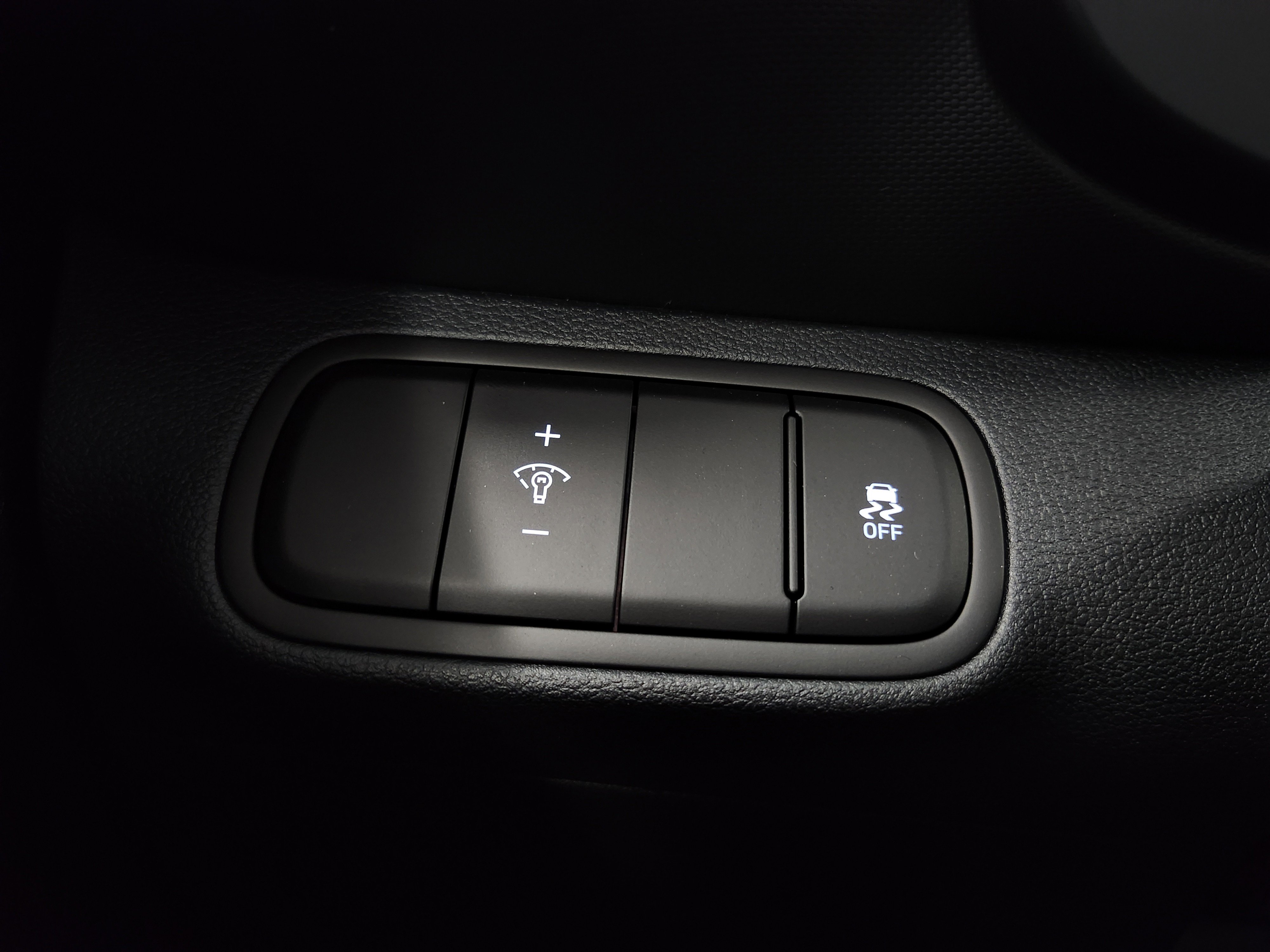 New 2026 Hyundai Venue SEL image 11