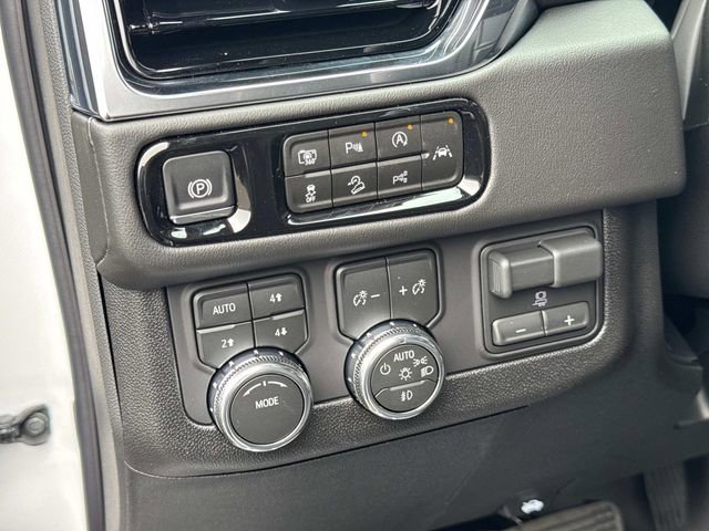 New 2026 GMC Yukon Elevation w/ Elevation Premium Package image 28