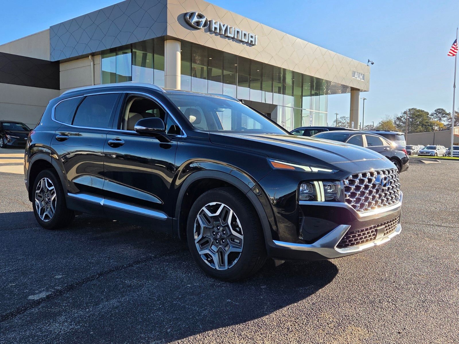 Certified 2023 Hyundai Santa Fe Limited image 1