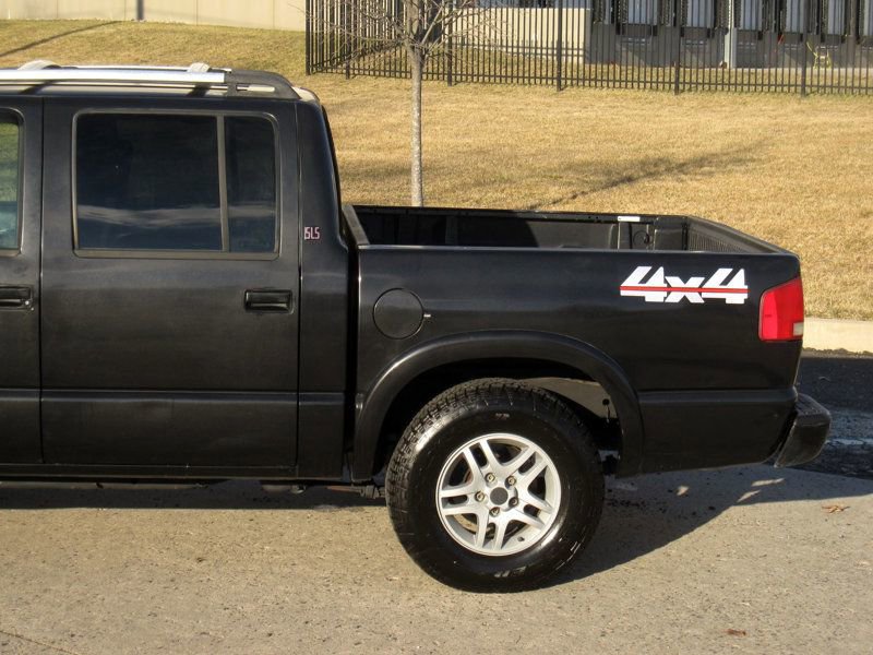 Used 2002 GMC Sonoma SLS w/ ZR5 Appearance Pkg image 8