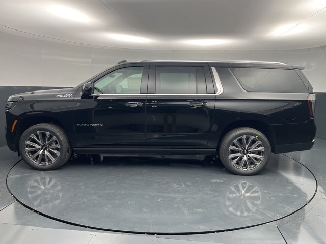 New 2026 Chevrolet Suburban High Country AWD/4WD image 5