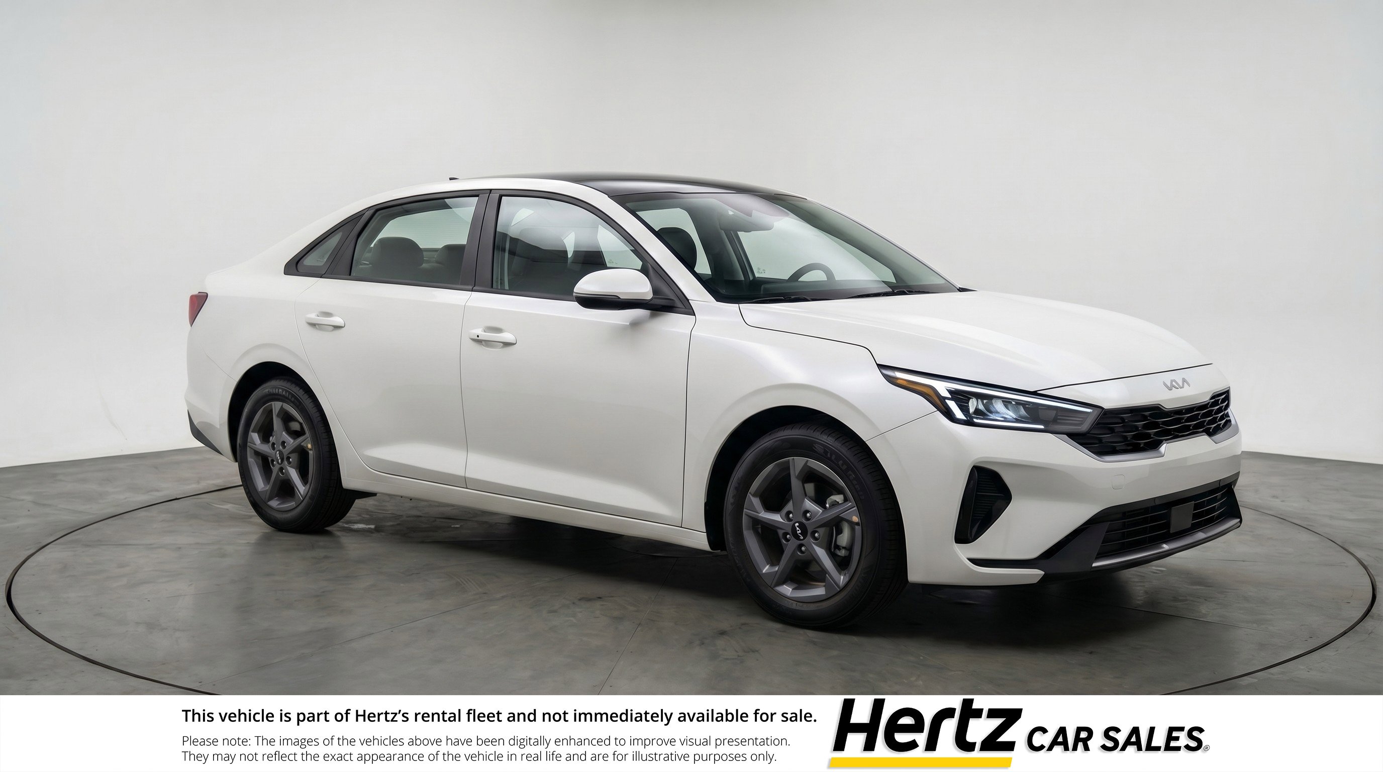 Used 2025 Kia K4 LXS image 1