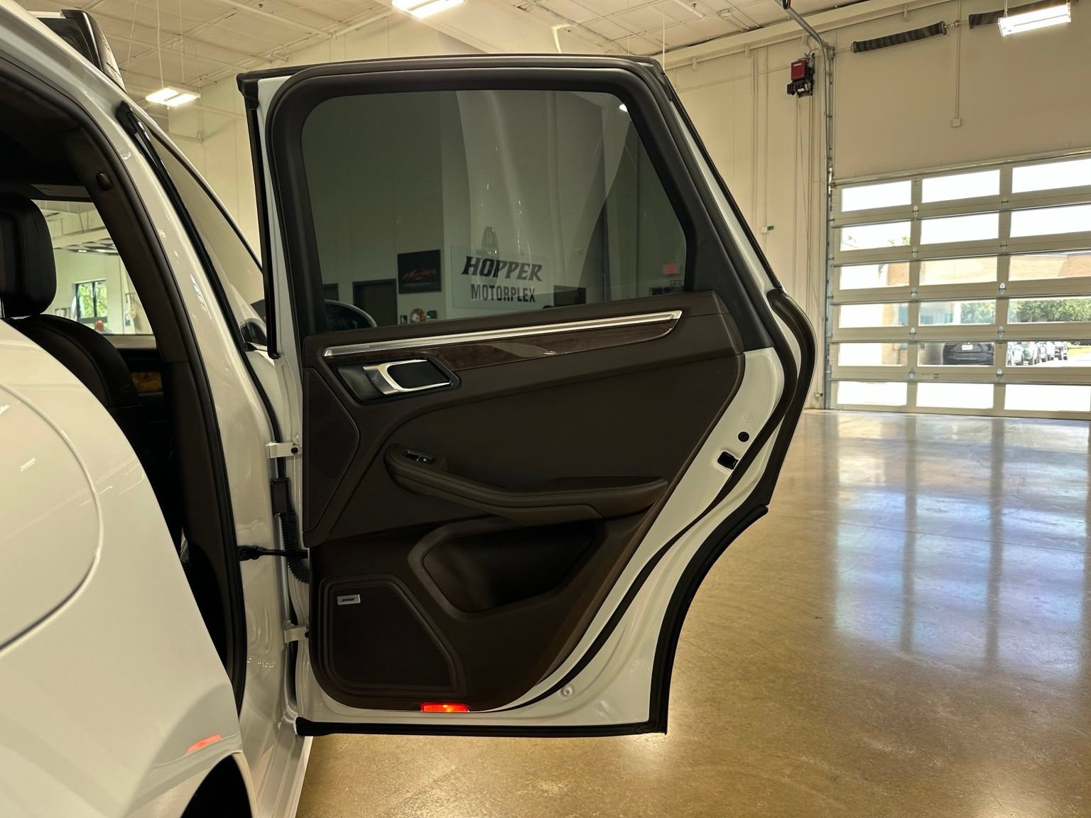 Used 2019 Porsche Macan S w/ Premium Package Plus AWD/4WD image 40