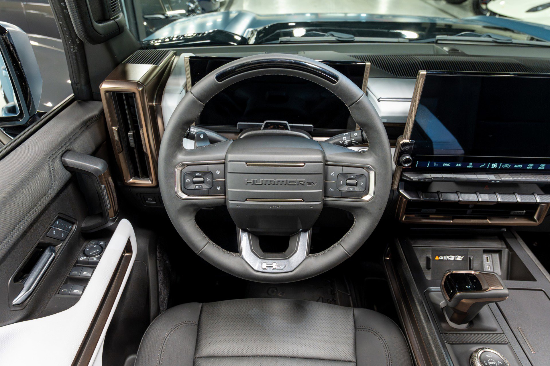 Used 2024 GMC Hummer EV 3X w/ Omega Edition image 63