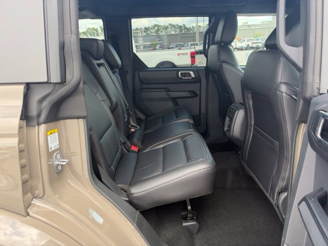 New 2026 Ford Bronco Outer Banks AWD/4WD image 10