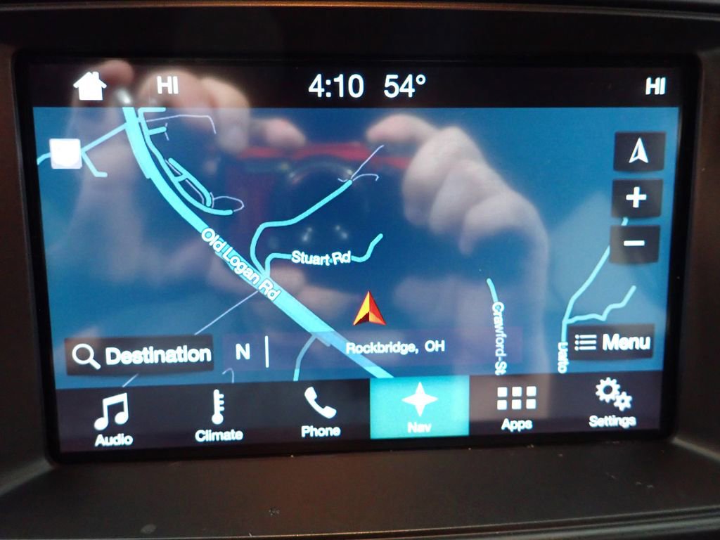 Used 2017 Ford Explorer XLT w/ Equipment Group 202A image 3