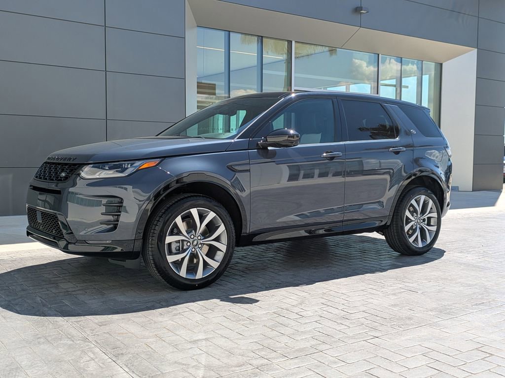 New 2026 Land Rover Discovery Sport Landmark image 2
