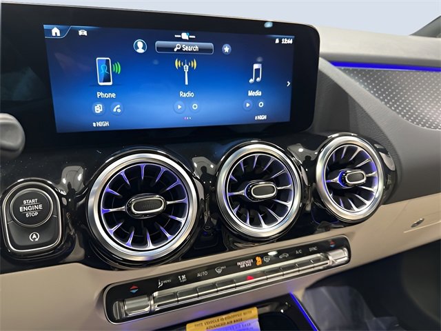 Used 2025 Mercedes-Benz GLA 250 4MATIC image 22